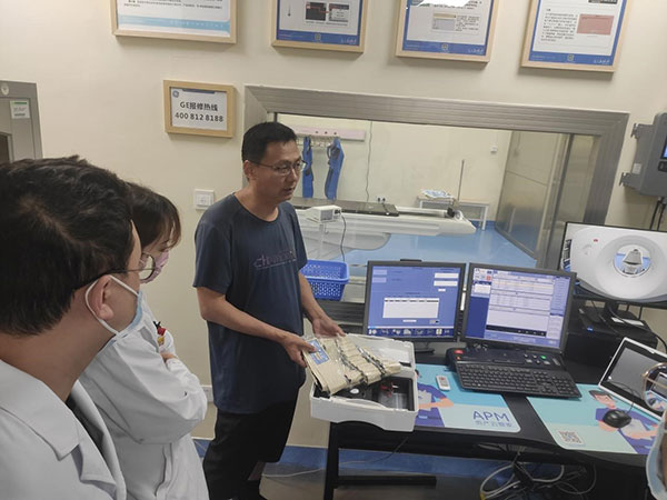 医学装备保障部组织肿瘤放化疗科进行新装呼吸门控系统临床科室培训 医学装备保障部组织肿瘤放化疗科进行新装呼吸门控系统临床科室培训